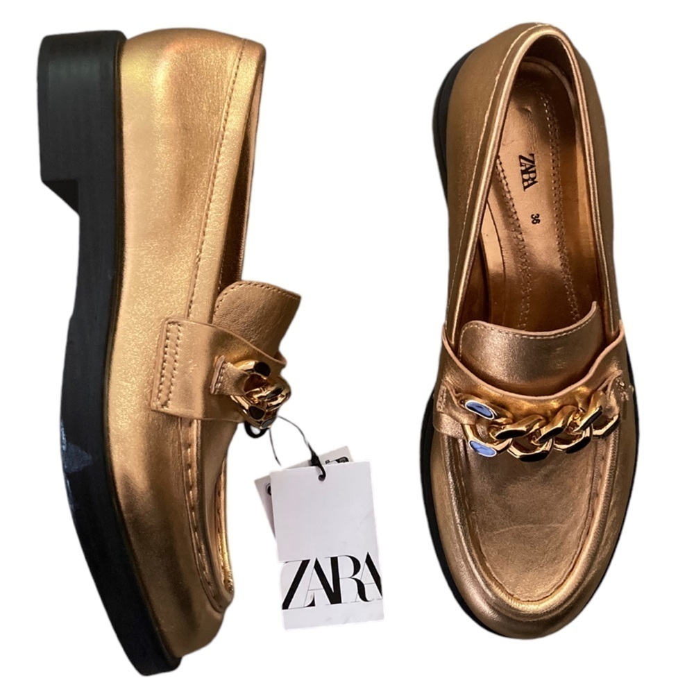 ZARA Leather Gold Loafers NWT Metallic Gold with Chain Accent Black Sole Size 36